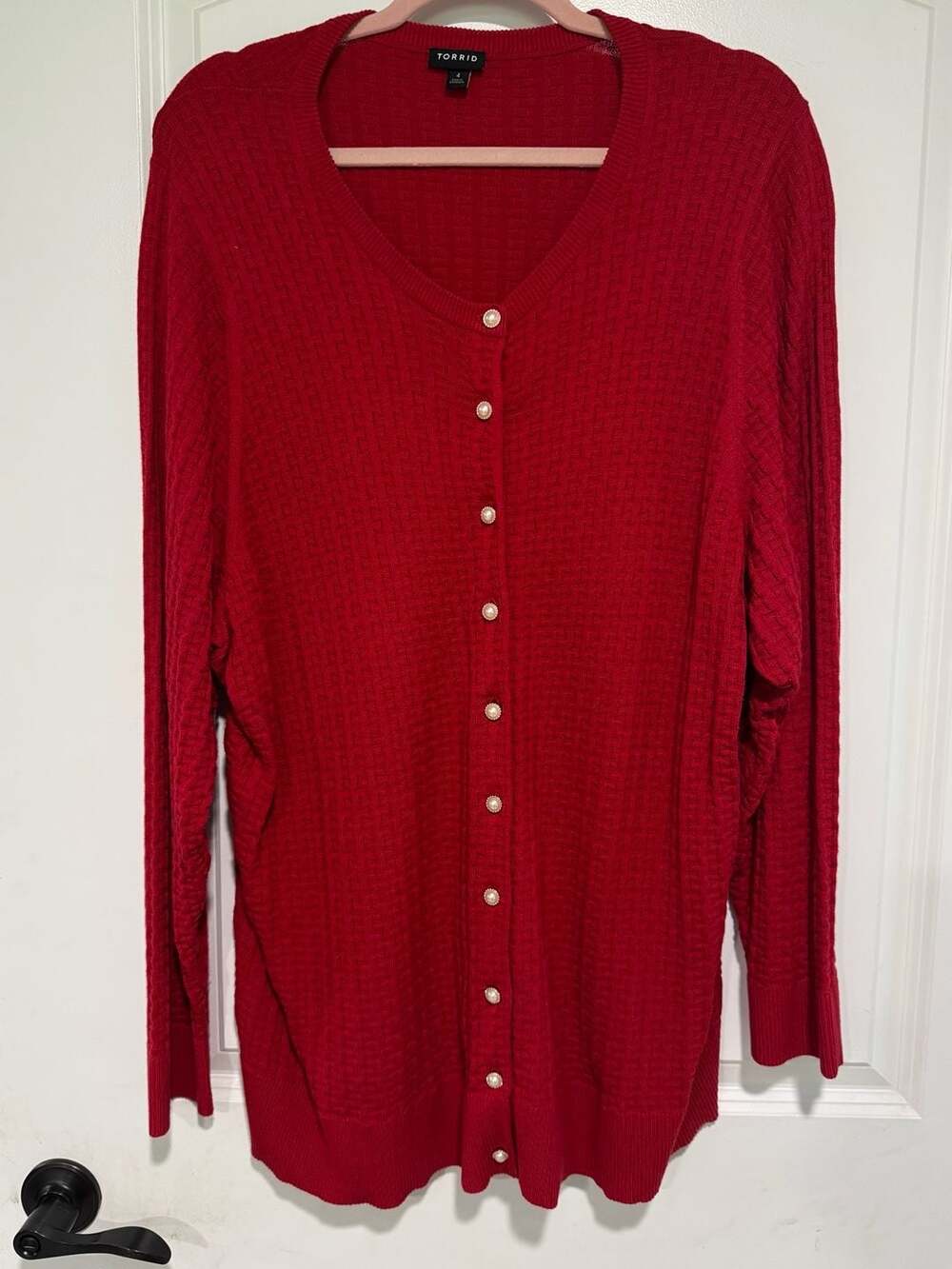 Torrid Plus Size 4 Red Pearl Button Textured Knit Cardigan Sweater Cozy Classic